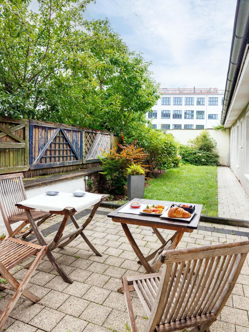 In 16 Heidelberger Hof * Düsseldorf