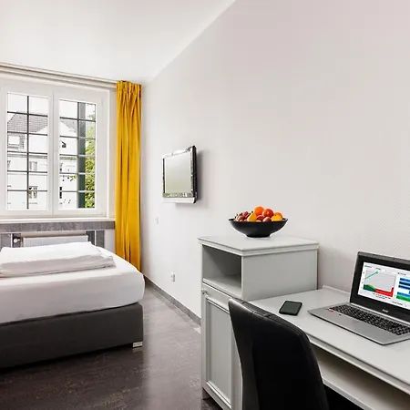 Hotel In 16 Heidelberger Hof *